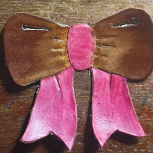 Bow with Ribbon Barrett